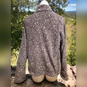 Stan Herman Fuzzy Leopard Print Zip Jacket – Size Medium Petite (100% Polyester)